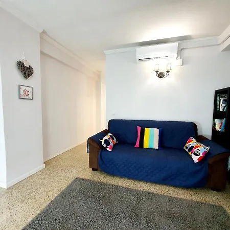 Low Cost Homestay *